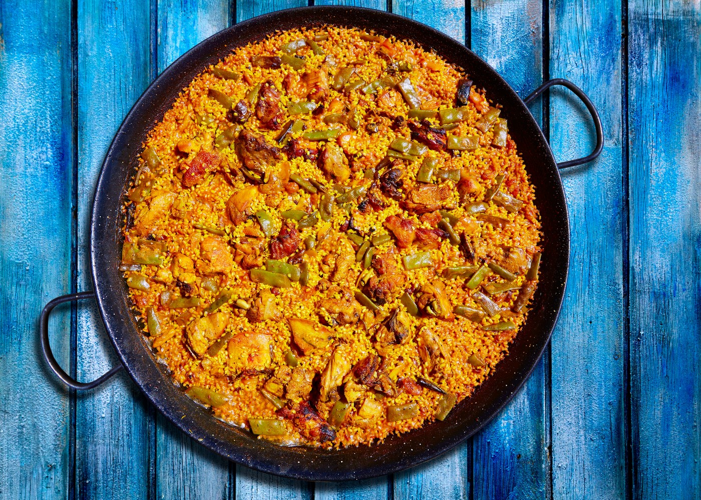 Seafood paella